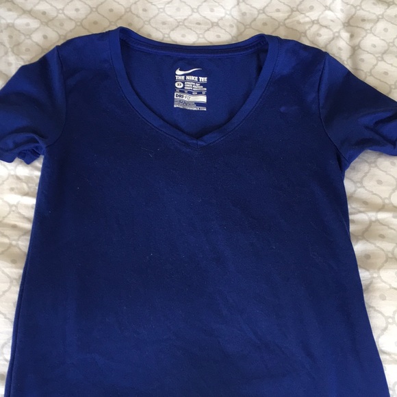 Nike Short Sleeve - Picture 2 of 4